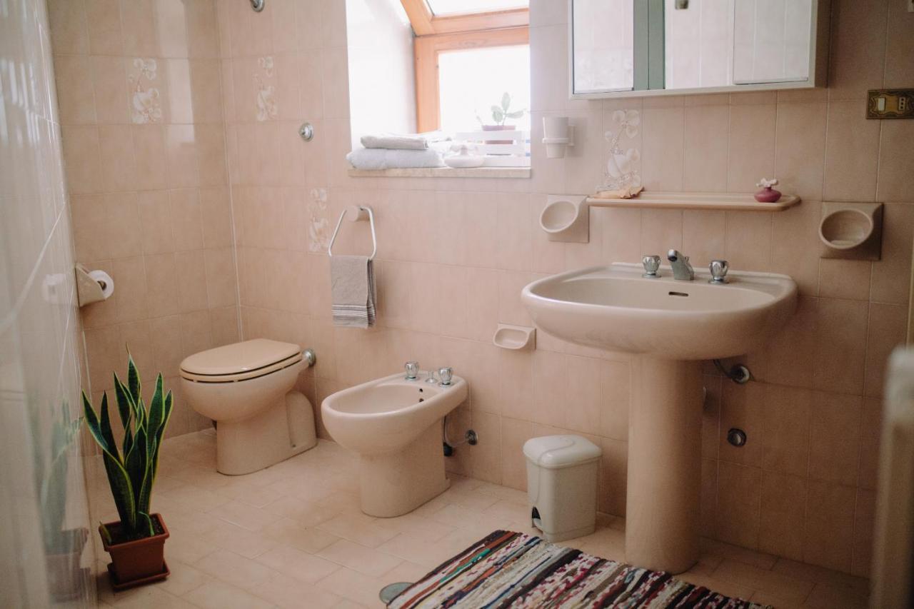 Genius Loci Apartment Sannicandro di Bari Ngoại thất bức ảnh